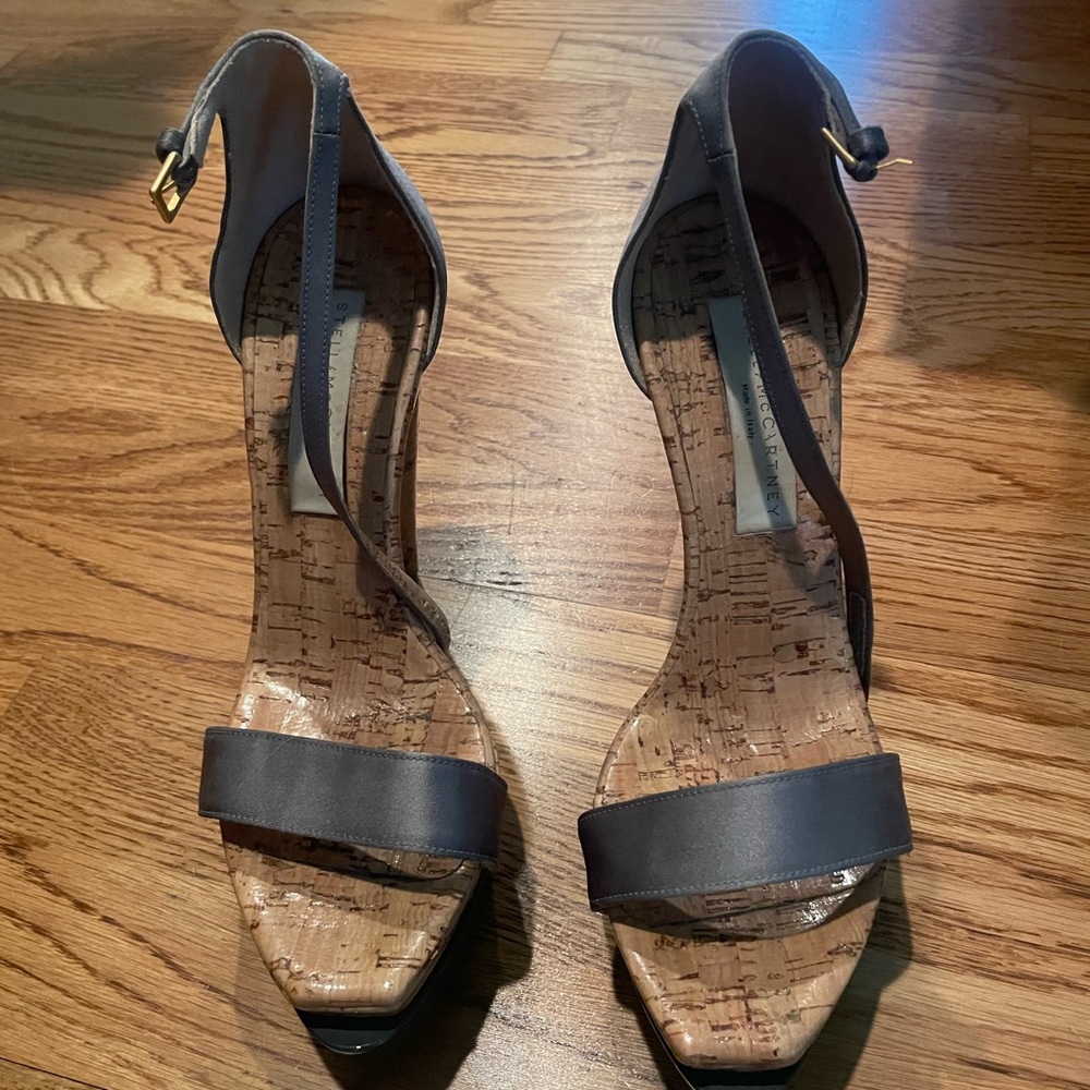 Stella McCartney Gray and Blue Heels with Chunky Heel
